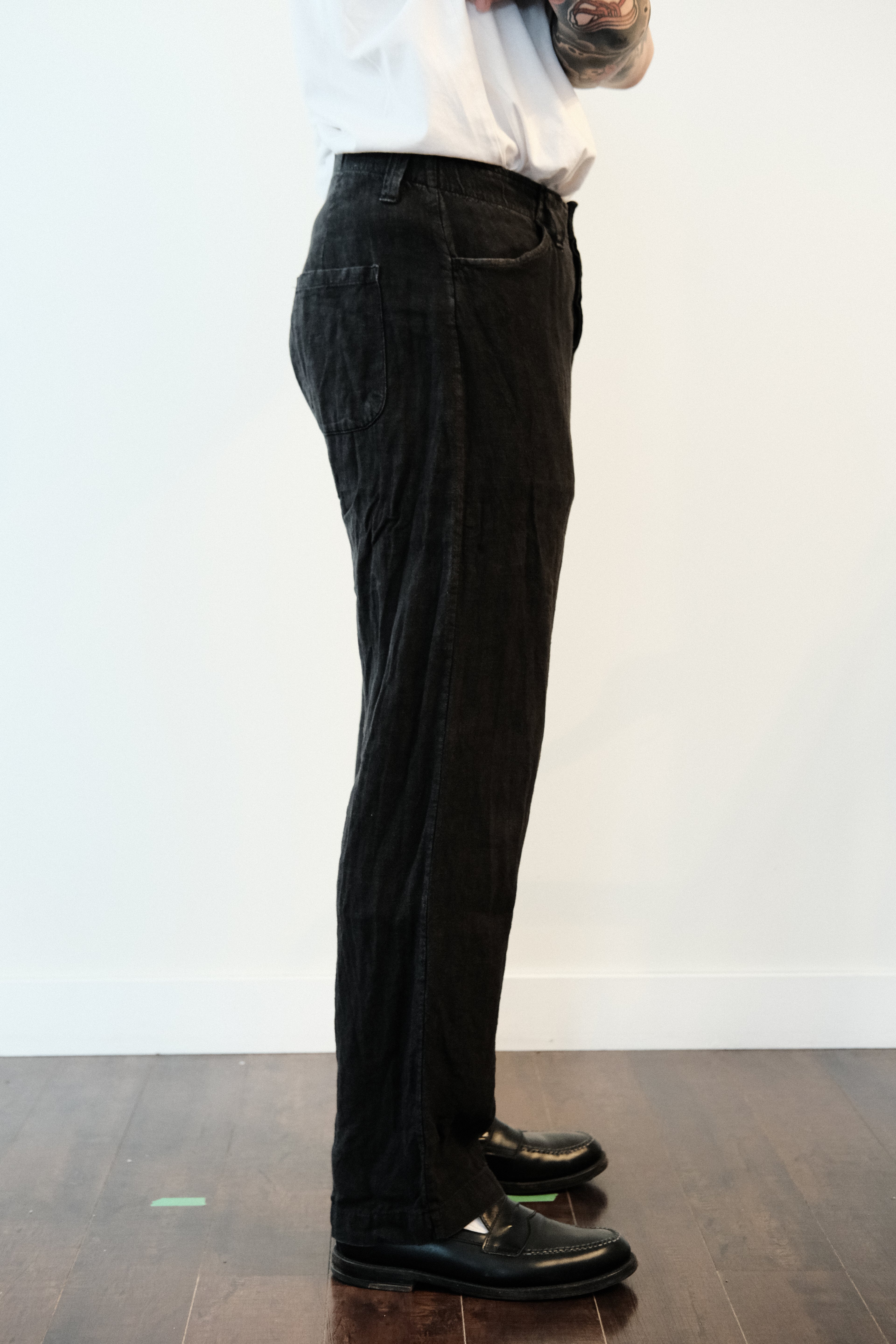 Evan Kinori  - Four Pocket Pant - Tumbled Linen - Black